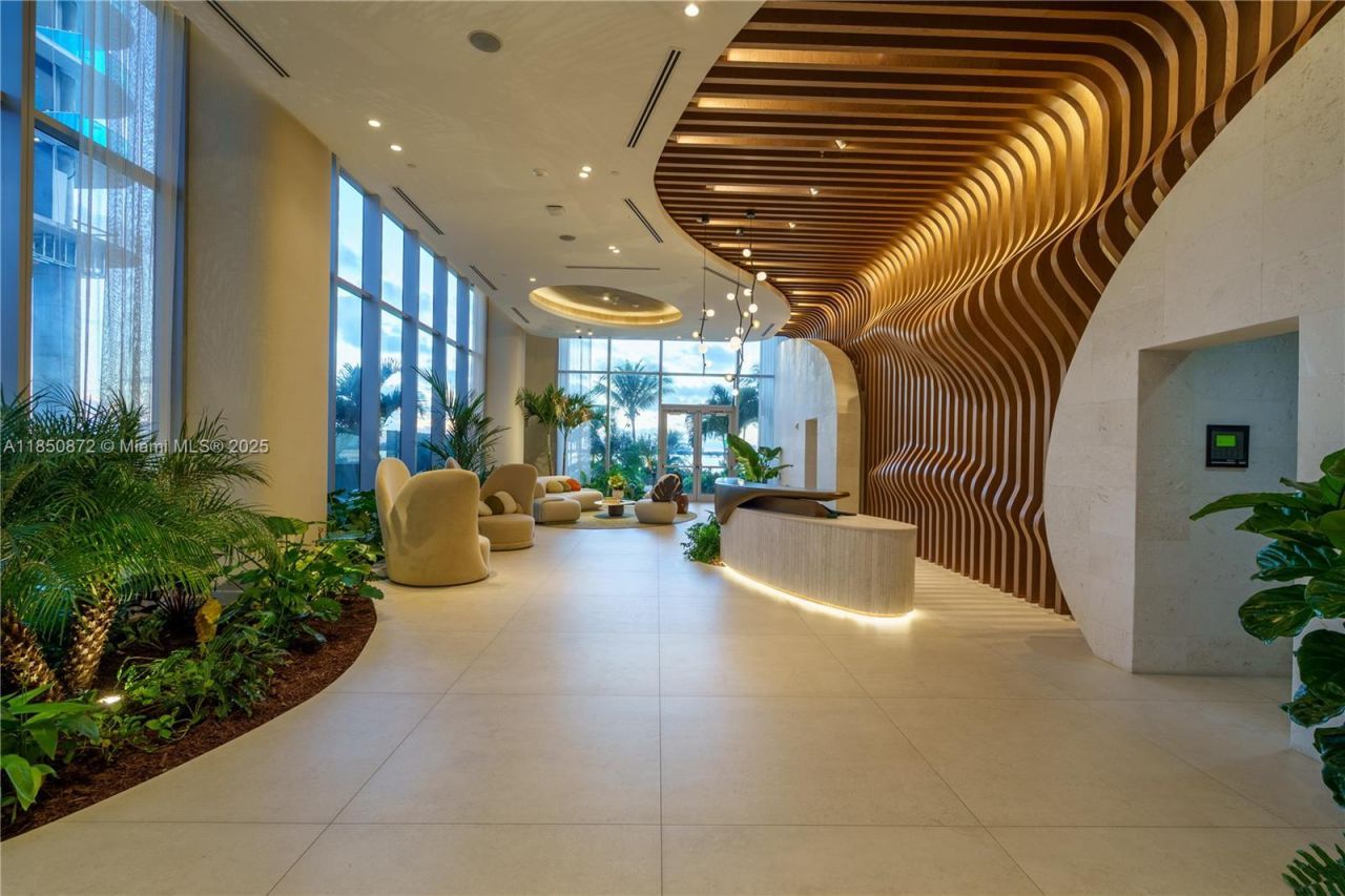 700 NE 24 Street, Unit 2306, Miami, FL 33137 Photo