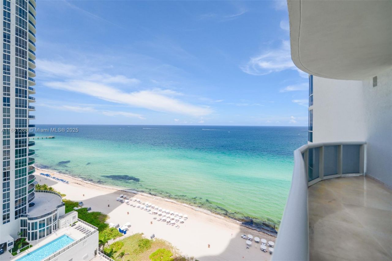 15901 Collins Ave, Unit 1602, Sunny Isles Beach, FL 33160 Photo