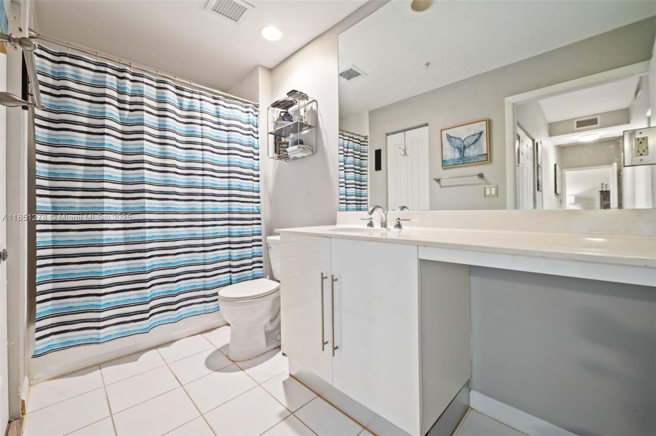 3000 S Ocean Dr, Unit 102, Hollywood, FL 33019 Photo