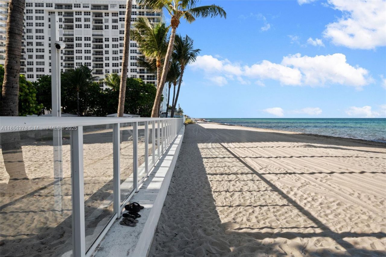 3000 S Ocean Dr, Unit 102, Hollywood, FL 33019 Photo