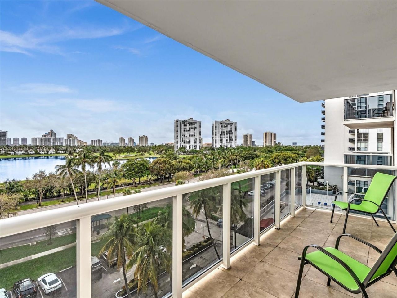 3675 N Country Club Dr, Unit 707, Aventura, FL 33180 Photo