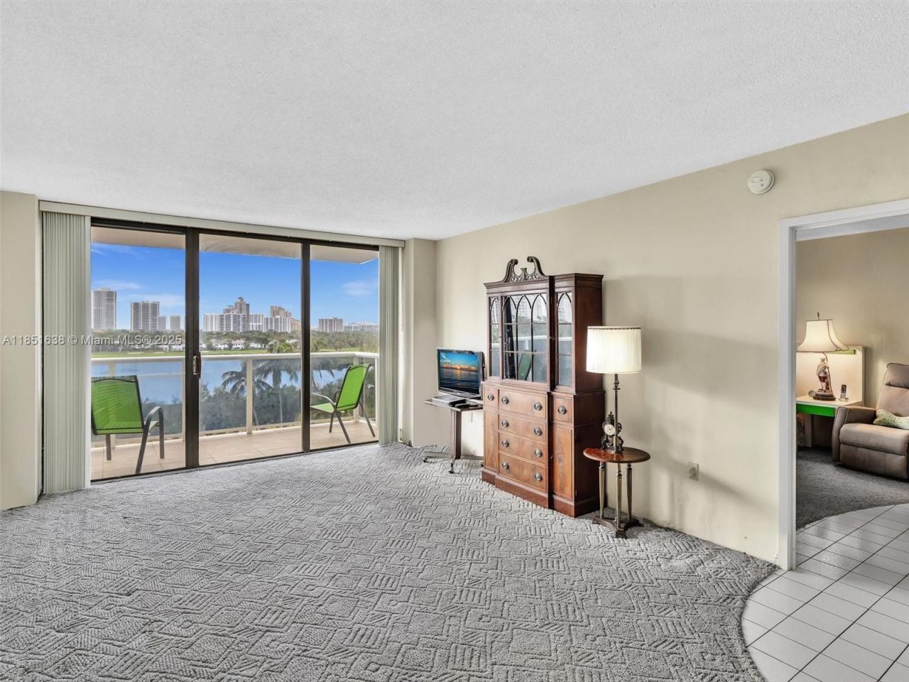 3675 N Country Club Dr, Unit 707, Aventura, FL 33180 Photo