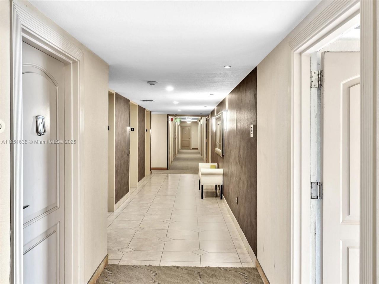 3675 N Country Club Dr, Unit 707, Aventura, FL 33180 Photo