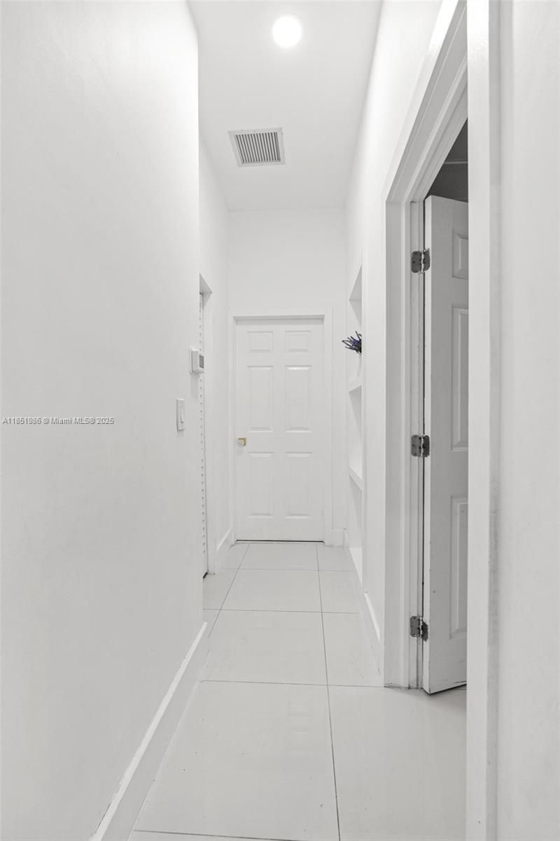 20701 SW 132nd Ct, Miami, FL 33177 Photo