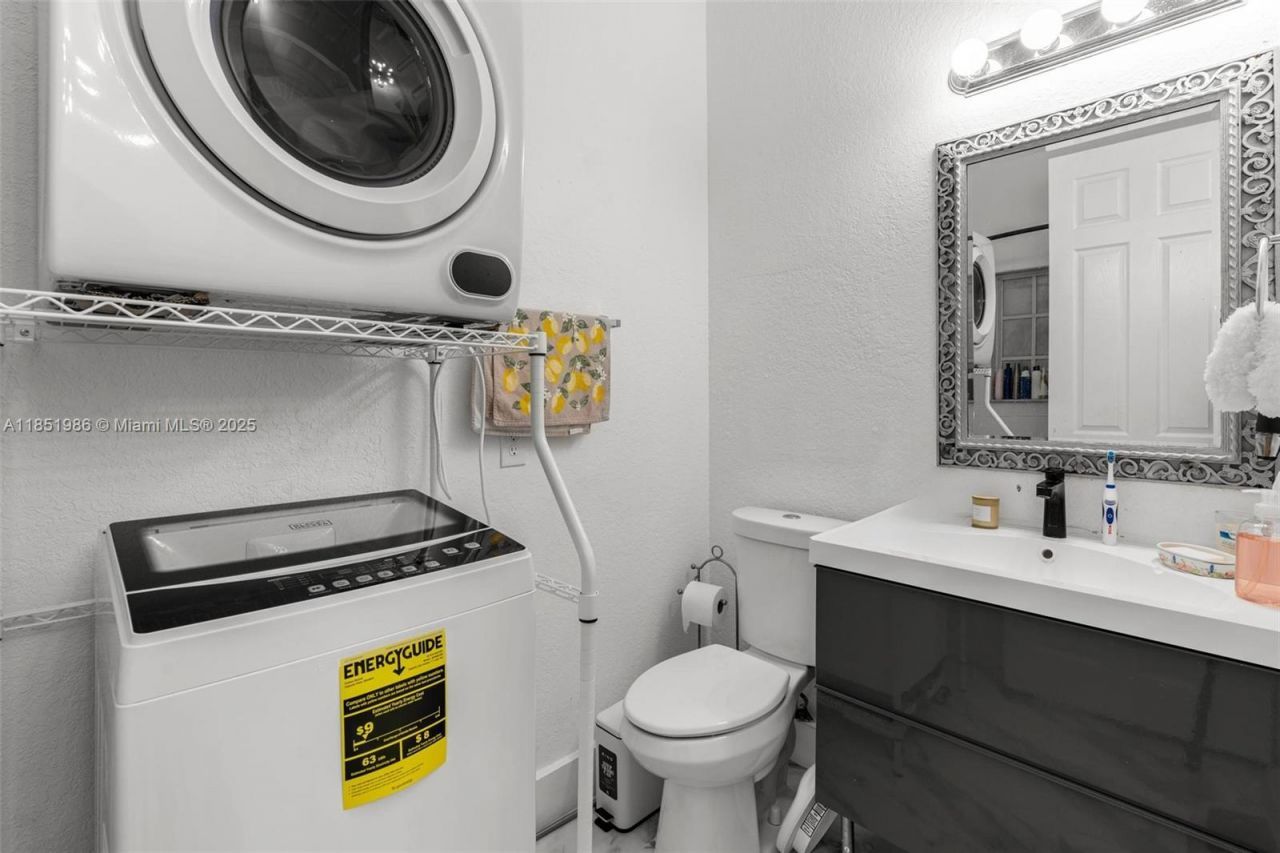 20701 SW 132nd Ct, Miami, FL 33177 Photo