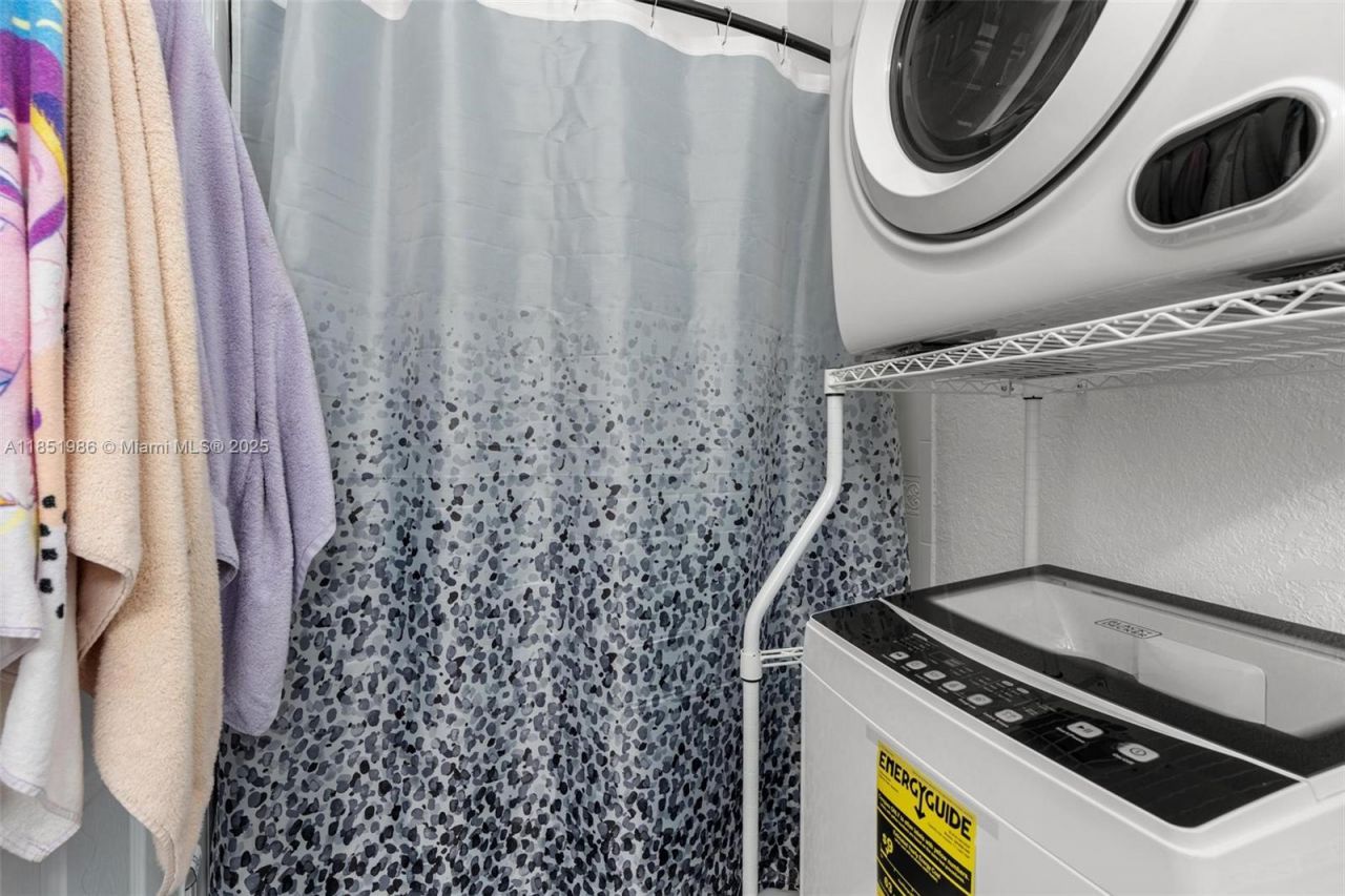 20701 SW 132nd Ct, Miami, FL 33177 Photo