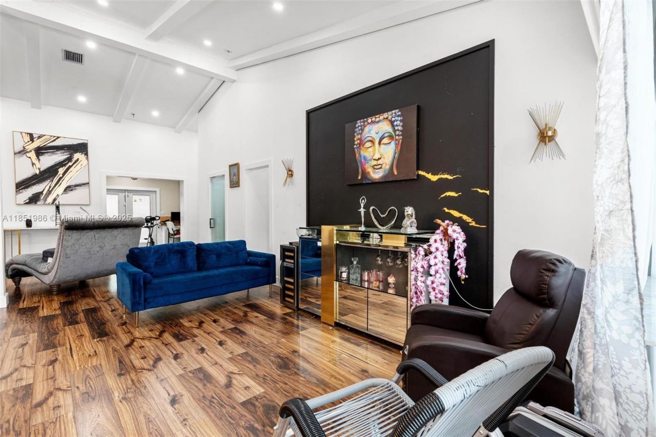 20701 SW 132nd Ct, Miami, FL 33177 Photo