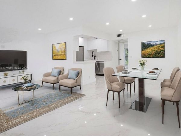 13250 SW 7th Ct, Unit 204L, Pembroke Pines, FL 33027