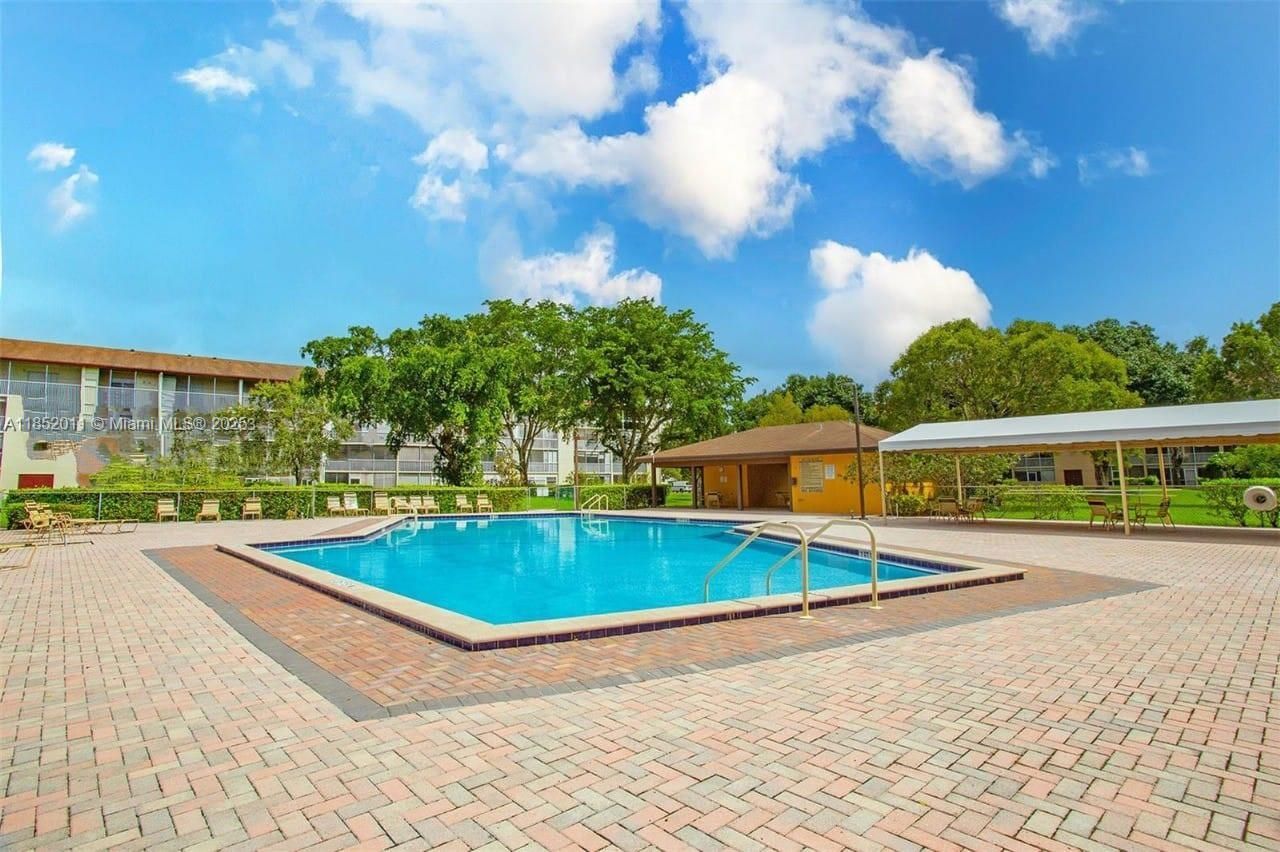 13250 SW 7th Ct, Unit 204L, Pembroke Pines, FL 33027 Photo