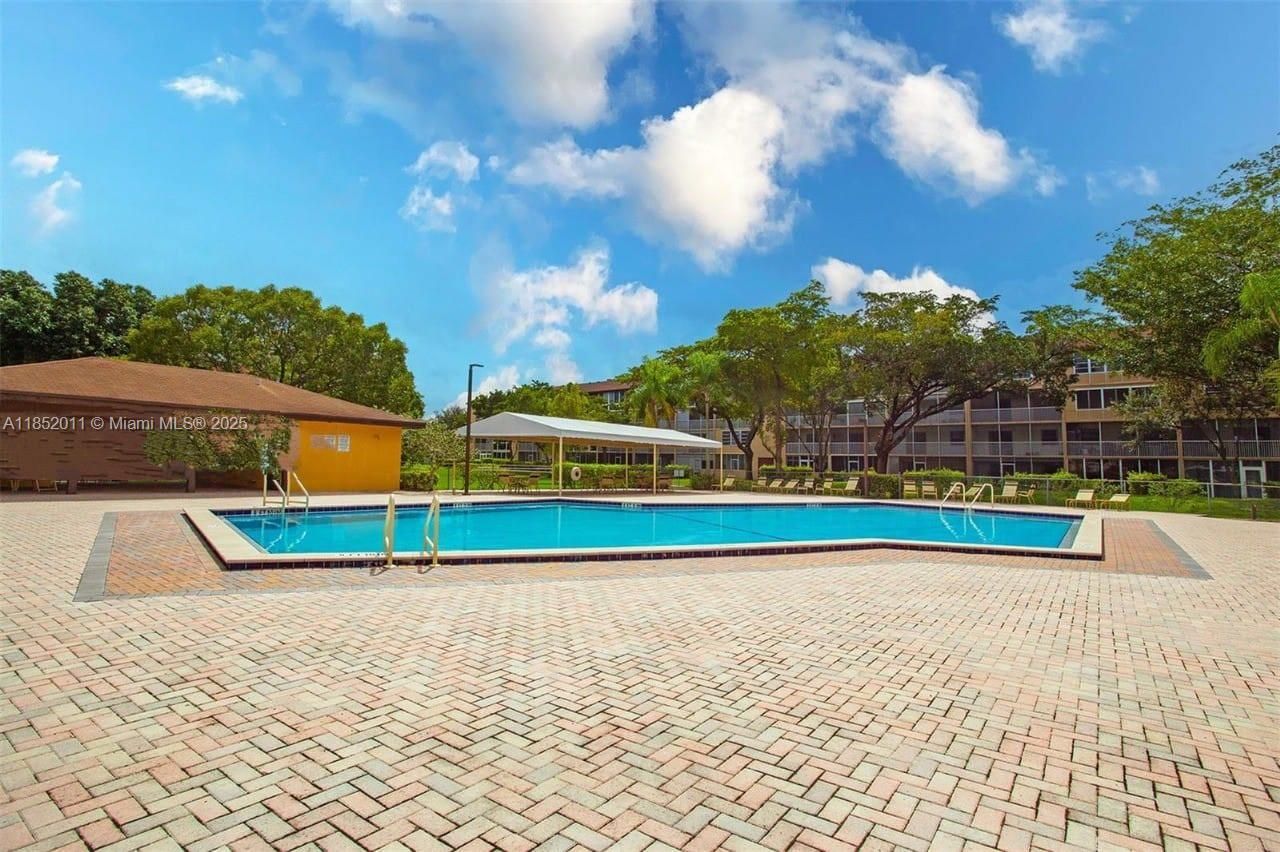 13250 SW 7th Ct, Unit 204L, Pembroke Pines, FL 33027 Photo