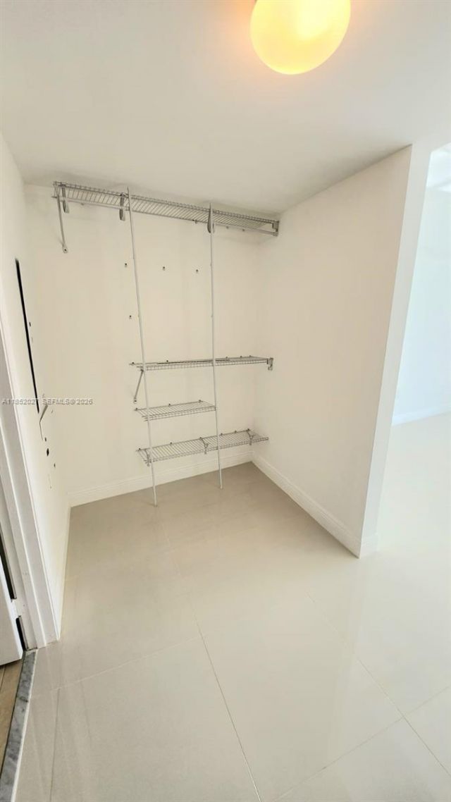 1750 N Bayshore Dr, Unit 2010, Miami, FL 33132 Photo