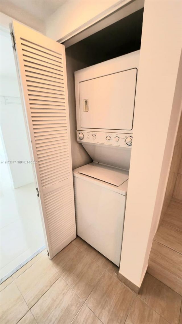 1750 N Bayshore Dr, Unit 2010, Miami, FL 33132 Photo