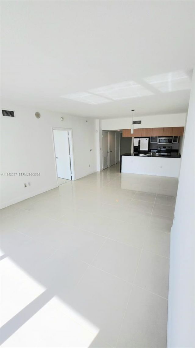 1750 N Bayshore Dr, Unit 2010, Miami, FL 33132 Photo