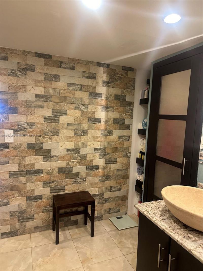 1500 S Ocean Dr, Unit 5G, Hollywood, FL 33019 Photo