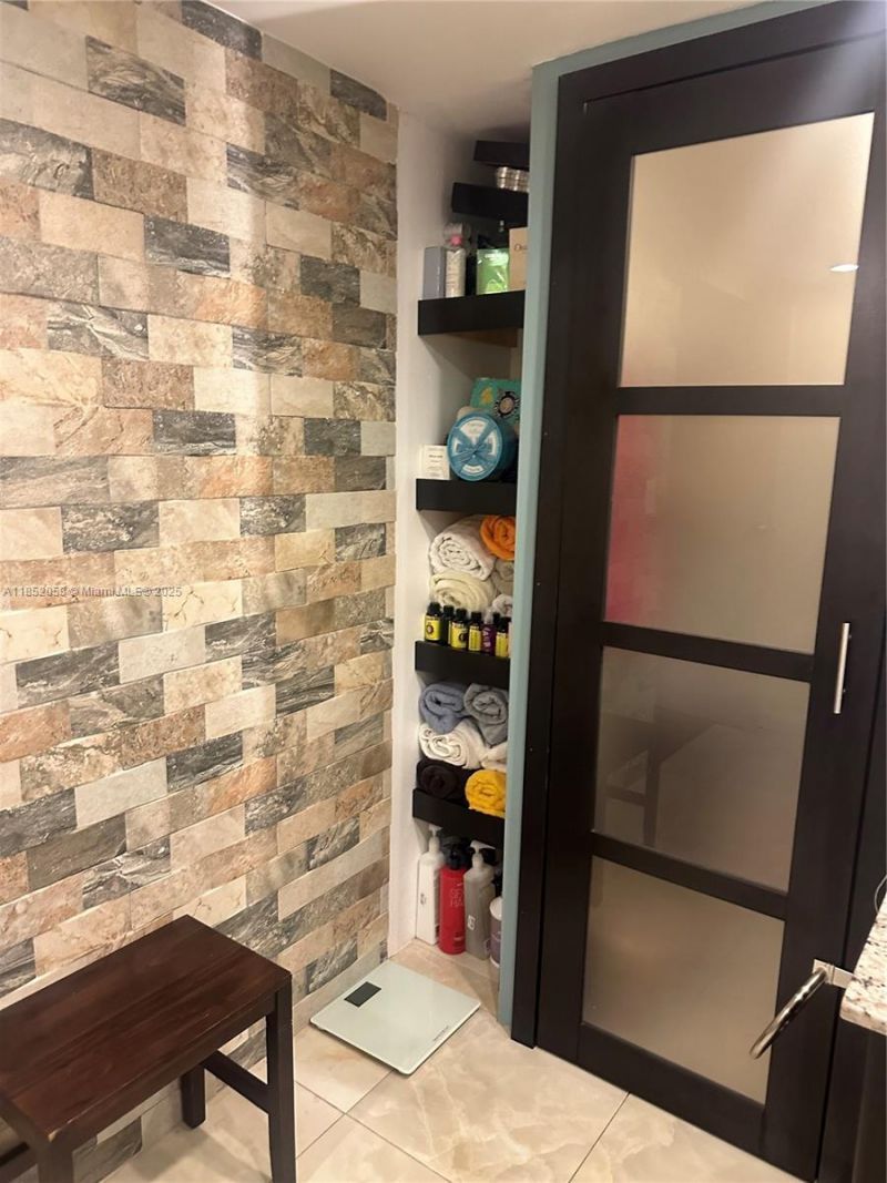 1500 S Ocean Dr, Unit 5G, Hollywood, FL 33019 Photo