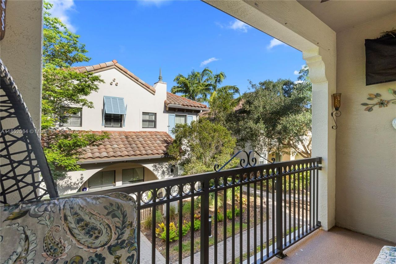 3331 NW 125th Way, Sunrise, FL 33323 Photo