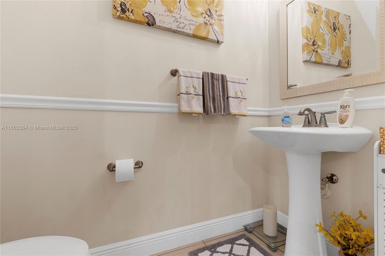 3331 NW 125th Way, Sunrise, FL 33323 Photo