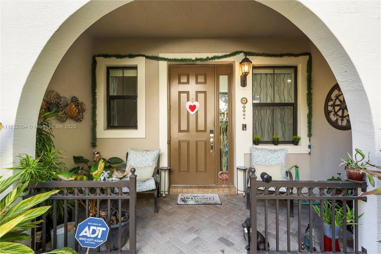 3331 NW 125th Way, Sunrise, FL 33323 Photo