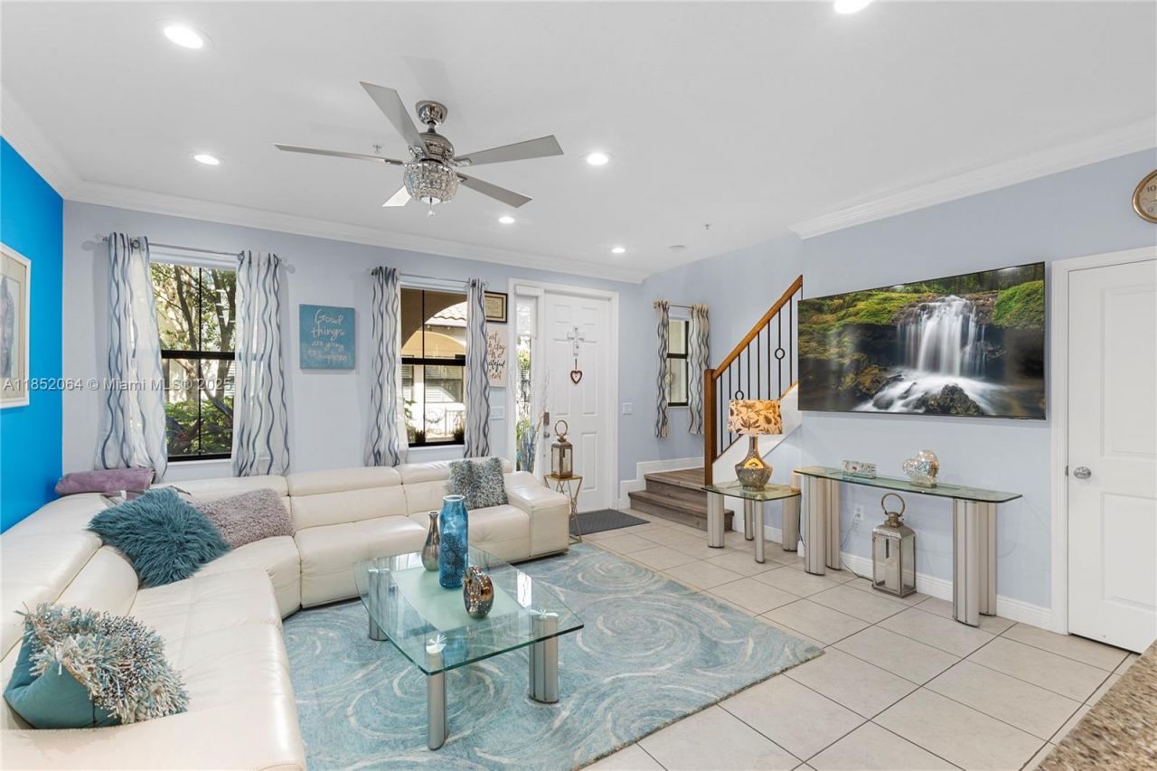 3331 NW 125th Way, Sunrise, FL 33323 Photo