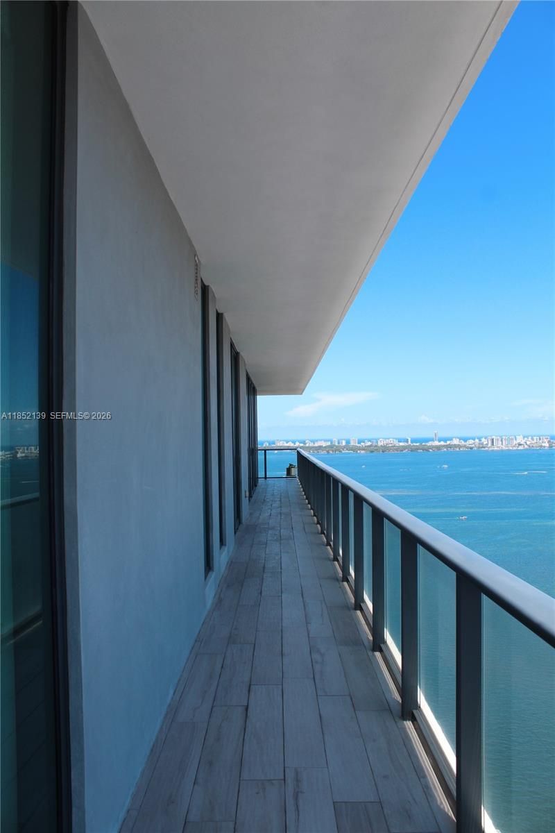 480 NE 31st St, Unit 3301, Miami, FL 33137 Photo
