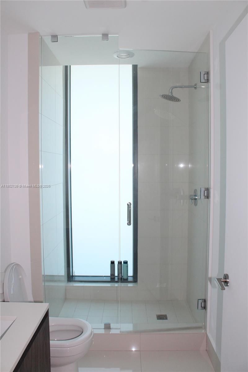 480 NE 31st St, Unit 3301, Miami, FL 33137 Photo