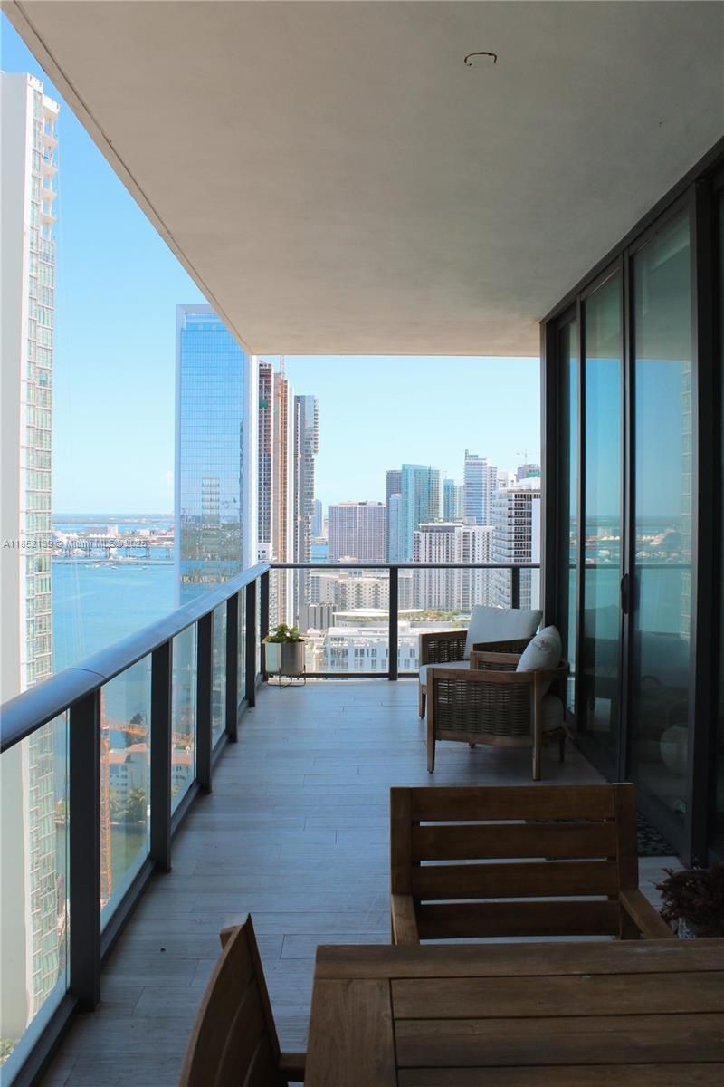 480 NE 31st St, Unit 3301, Miami, FL 33137 Photo