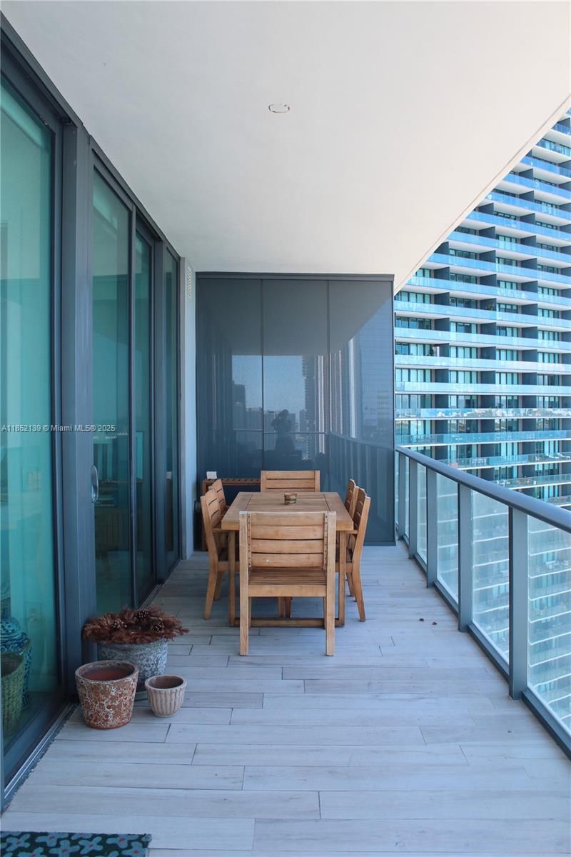 480 NE 31st St, Unit 3301, Miami, FL 33137 Photo