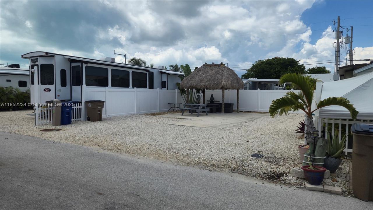 325 Calusa St Lot 78, Key Largo, FL 33037 Photo