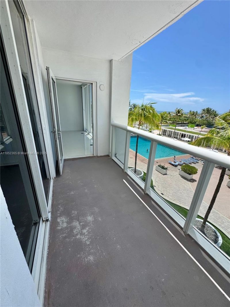 10275 Collins Ave, Unit 316, Bal Harbour, FL 33154 Photo