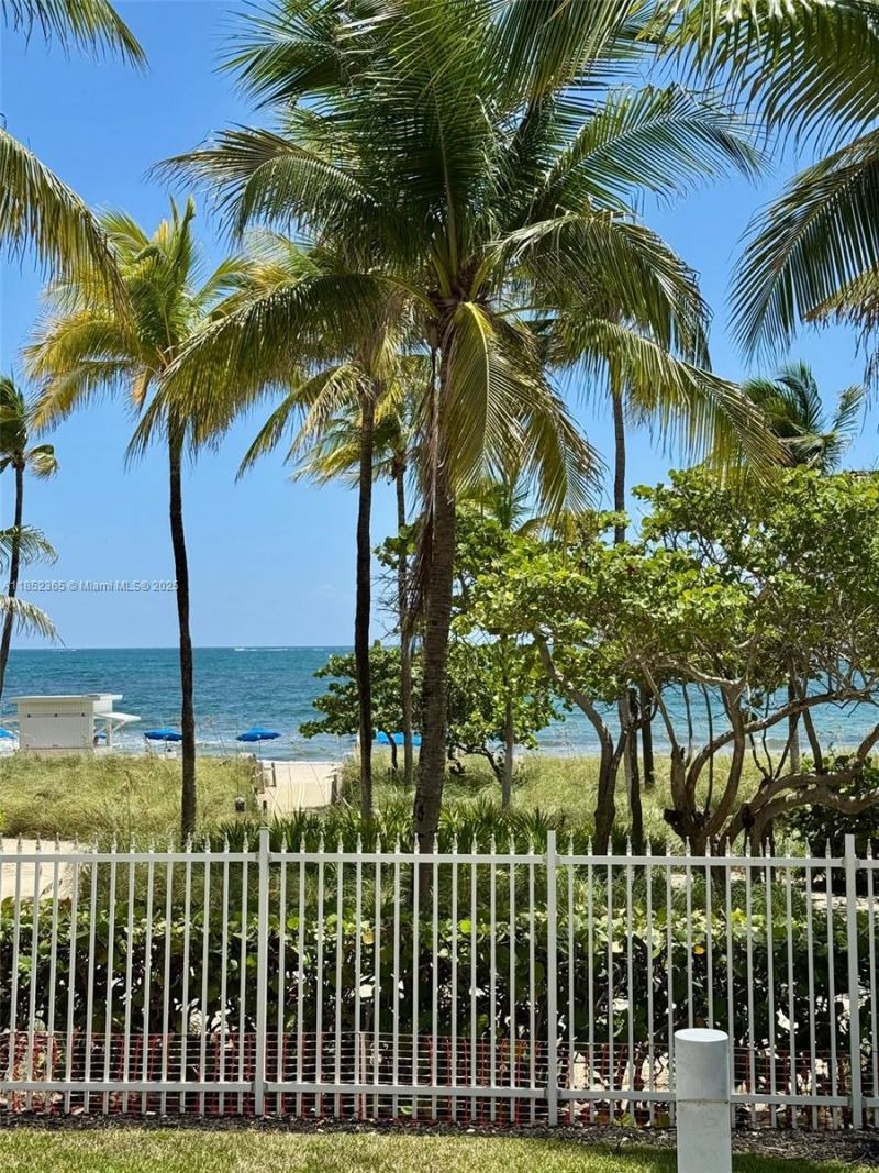 10275 Collins Ave, Unit 316, Bal Harbour, FL 33154 Photo