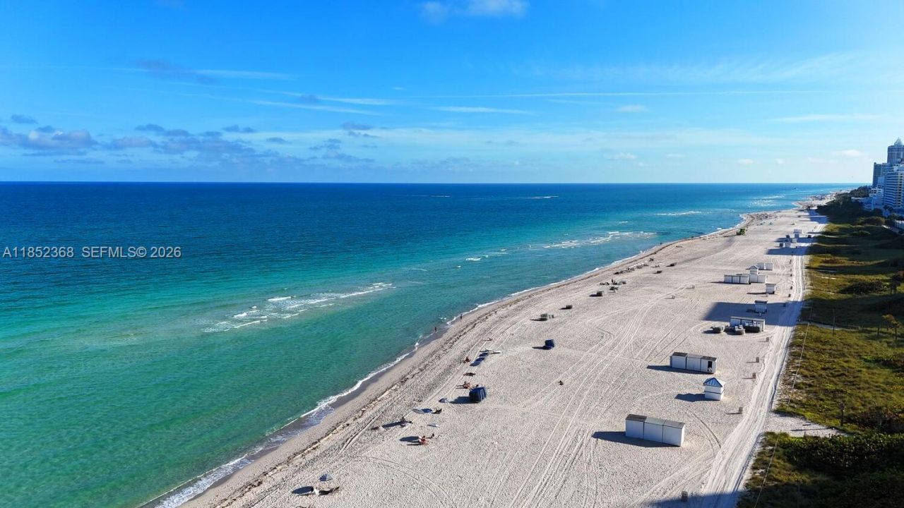 6039 Collins Ave, Unit 311, Miami Beach, FL 33140 Photo