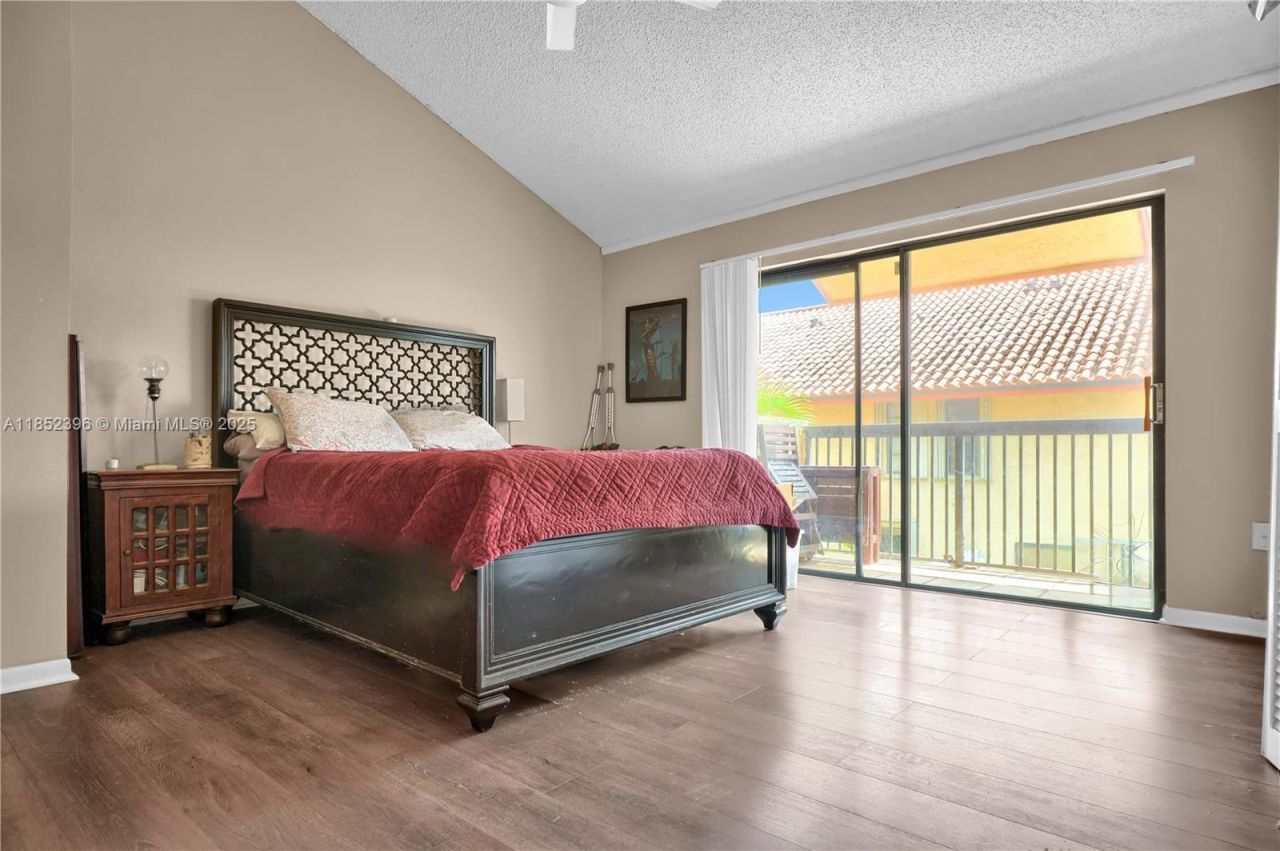 10194 SW 77th Ct, Miami, FL 33156 Photo