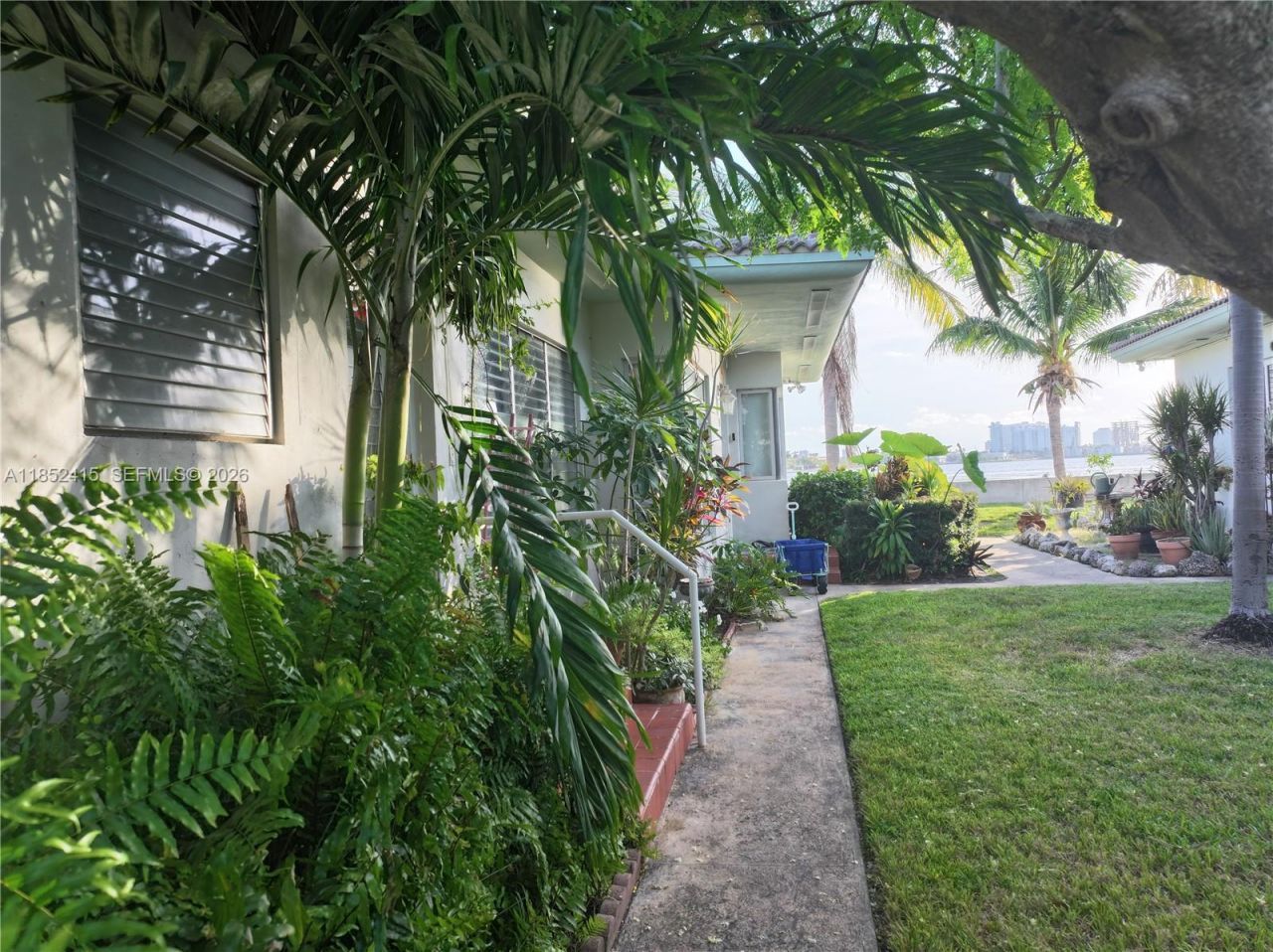 2200 Bay Dr, Unit 3, Miami Beach, FL 33141 Photo