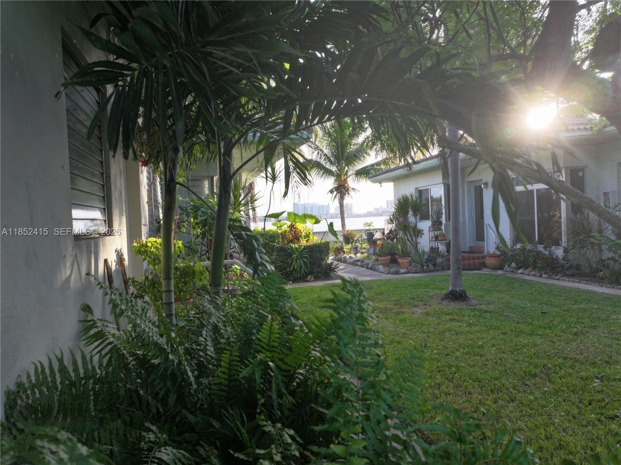 2200 Bay Dr, Unit 3, Miami Beach, FL 33141 Photo