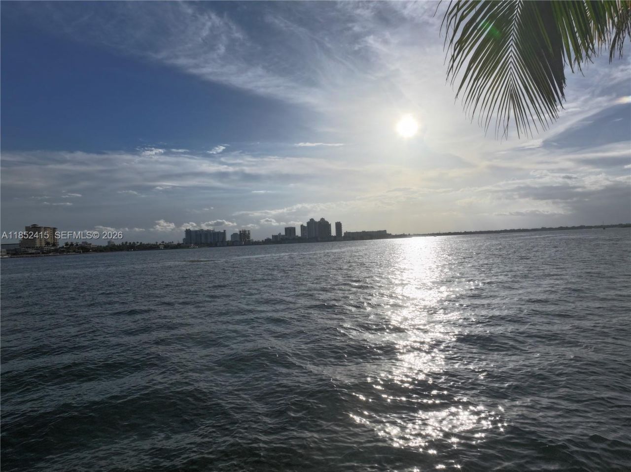 2200 Bay Dr, Unit 3, Miami Beach, FL 33141 Photo