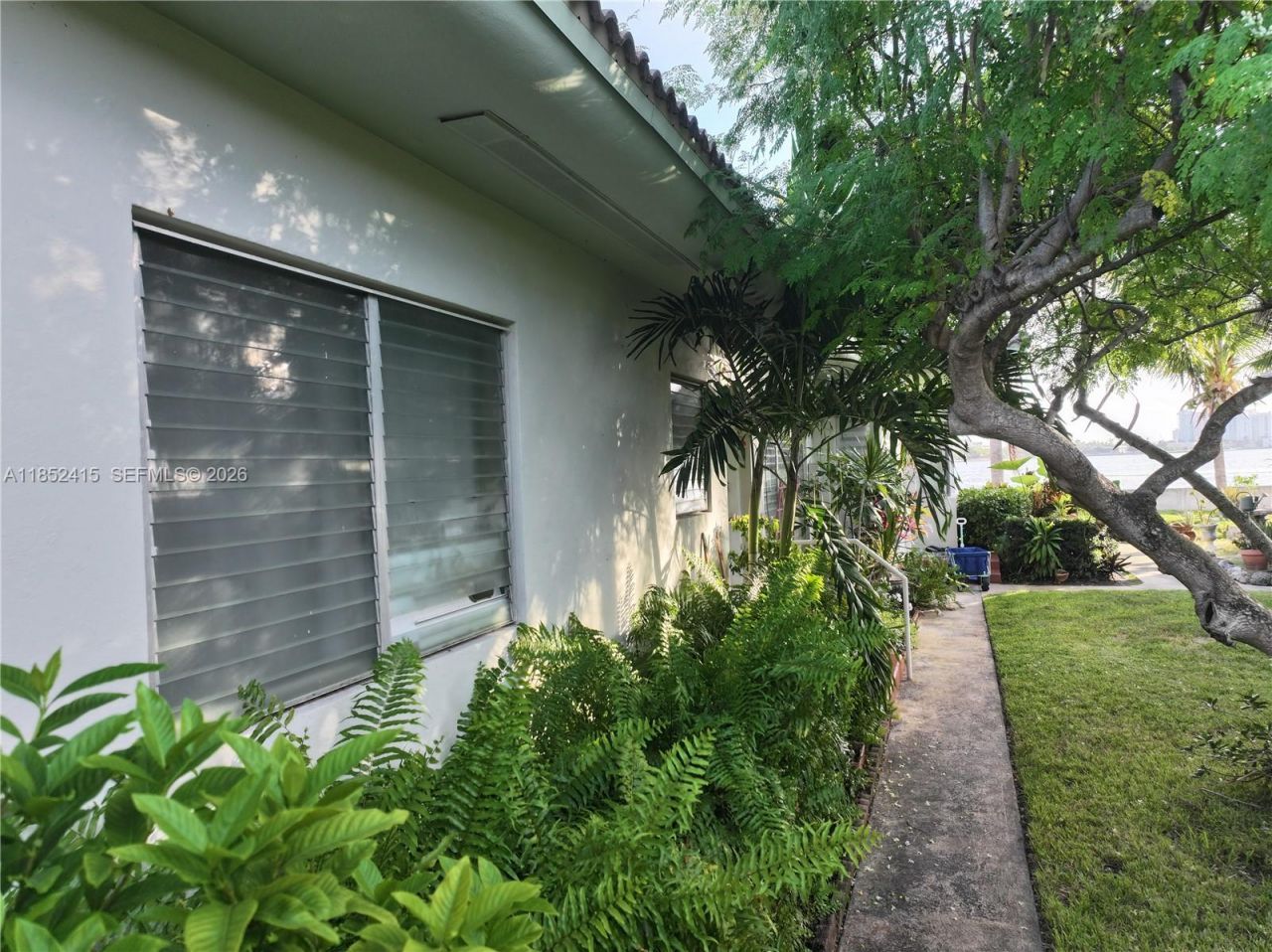 2200 Bay Dr, Unit 3, Miami Beach, FL 33141 Photo