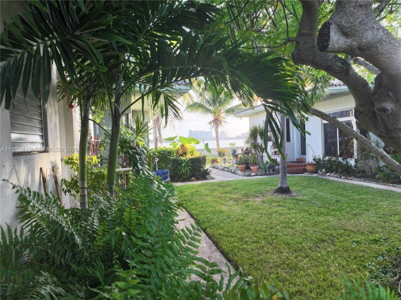 2200 Bay Dr, Unit 3, Miami Beach, FL 33141 Photo