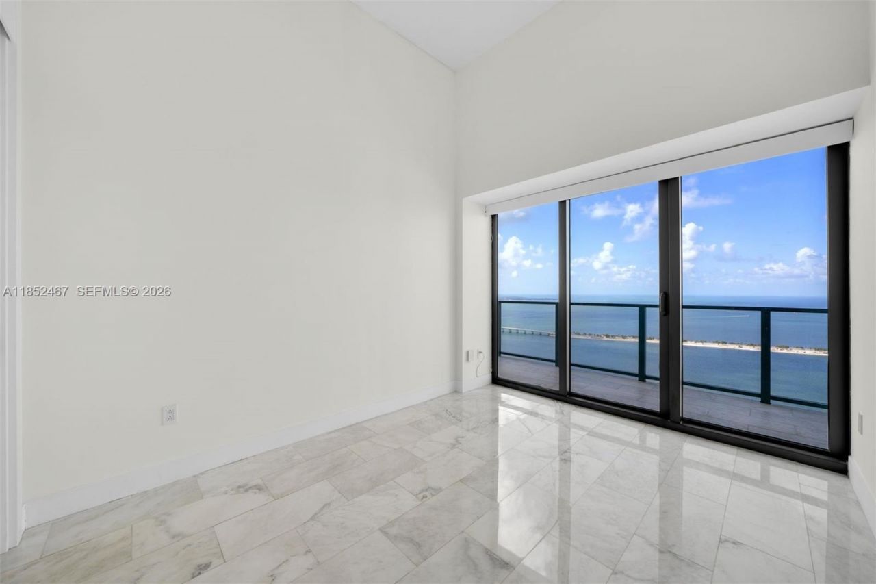 1451 Brickell Ave, Unit 5302, Miami, FL 33131 Photo