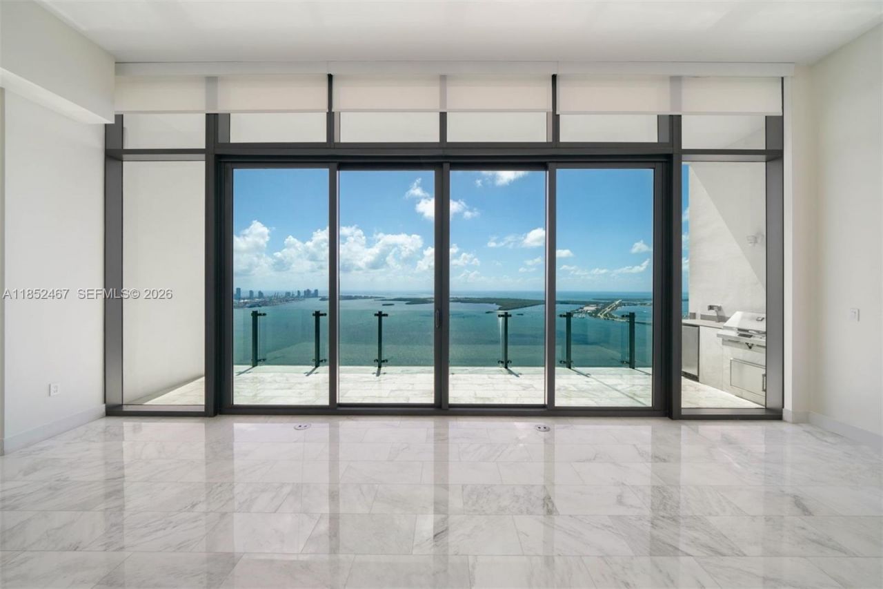 1451 Brickell Ave, Unit 5302, Miami, FL 33131 Photo