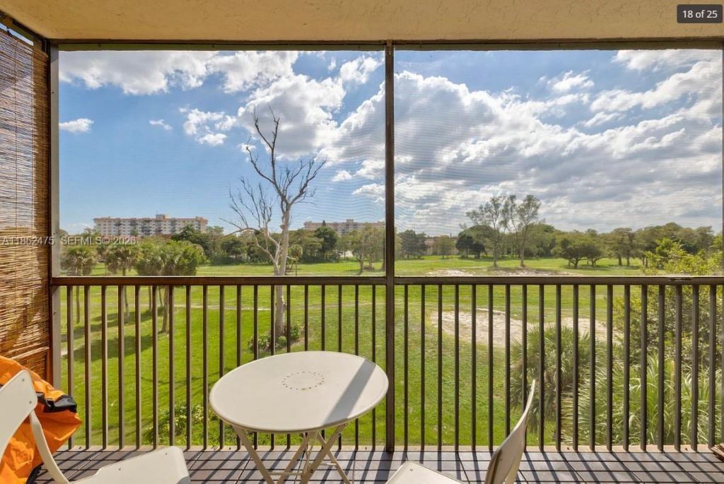 5570 NW 44th St, Unit 412A, Lauderhill, FL 33319 Photo