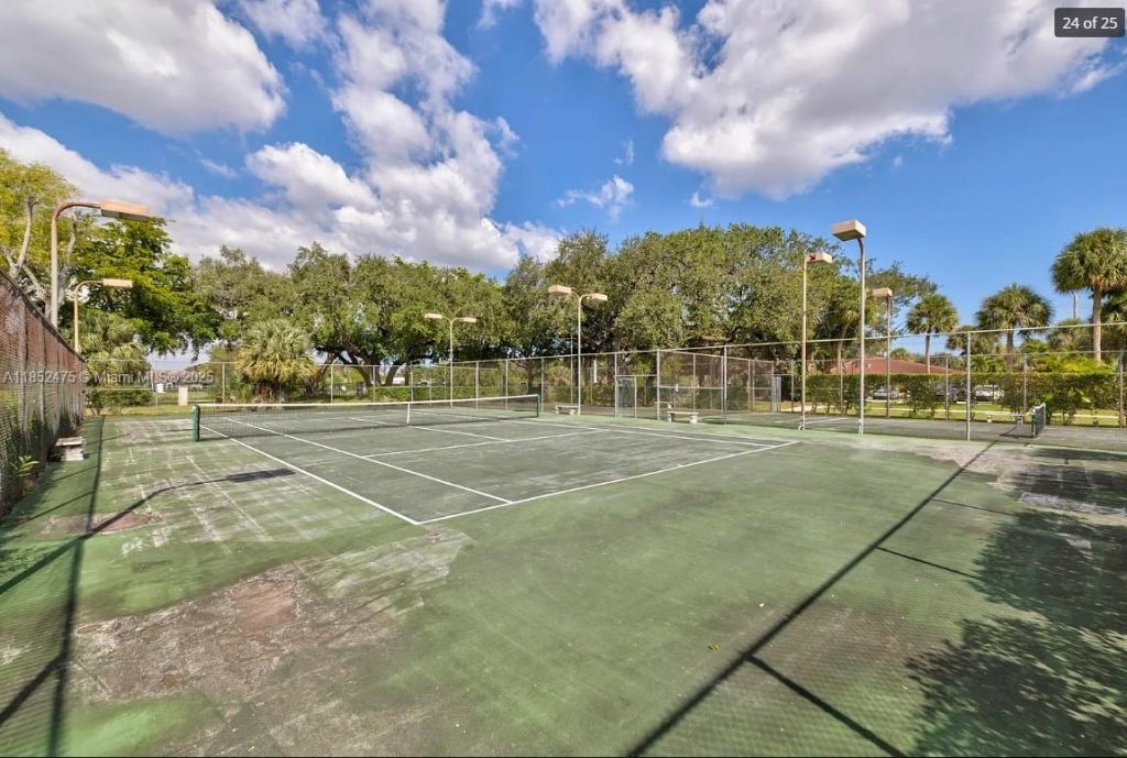 5570 NW 44th St, Unit 412A, Lauderhill, FL 33319 Photo