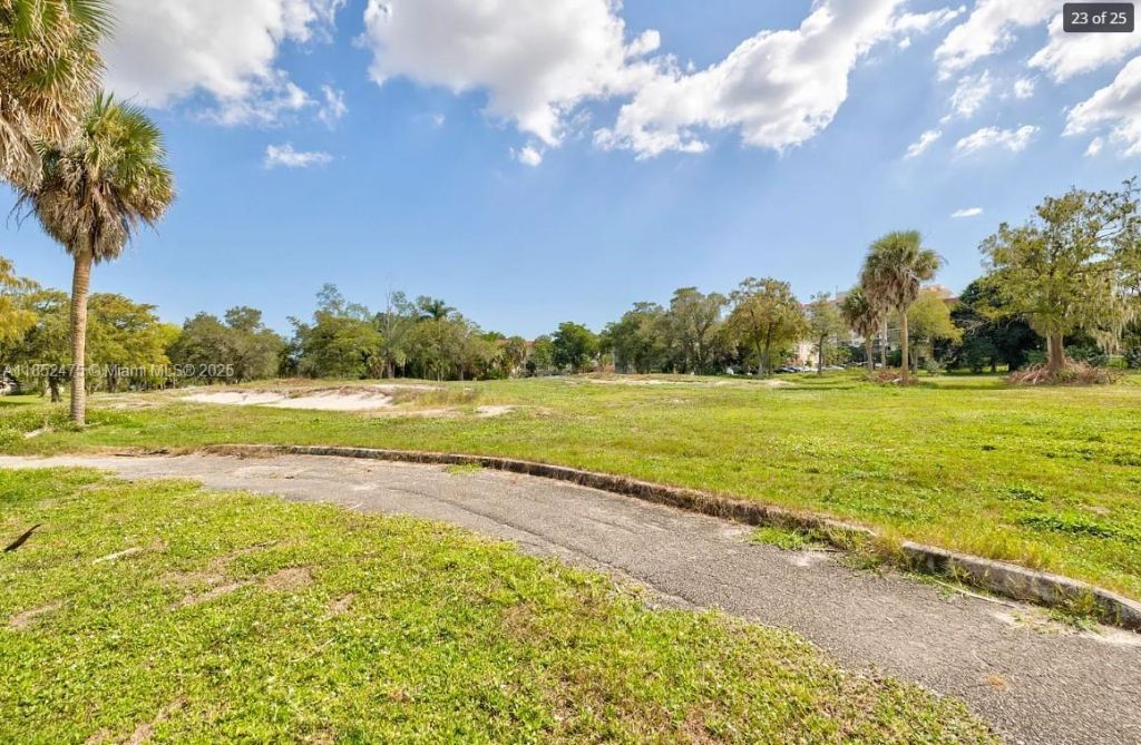 5570 NW 44th St, Unit 412A, Lauderhill, FL 33319 Photo