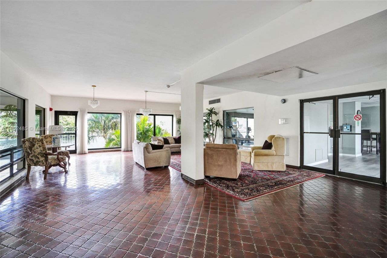 1401 N Riverside Dr, Unit 1005, Pompano Beach, FL 33062 Photo