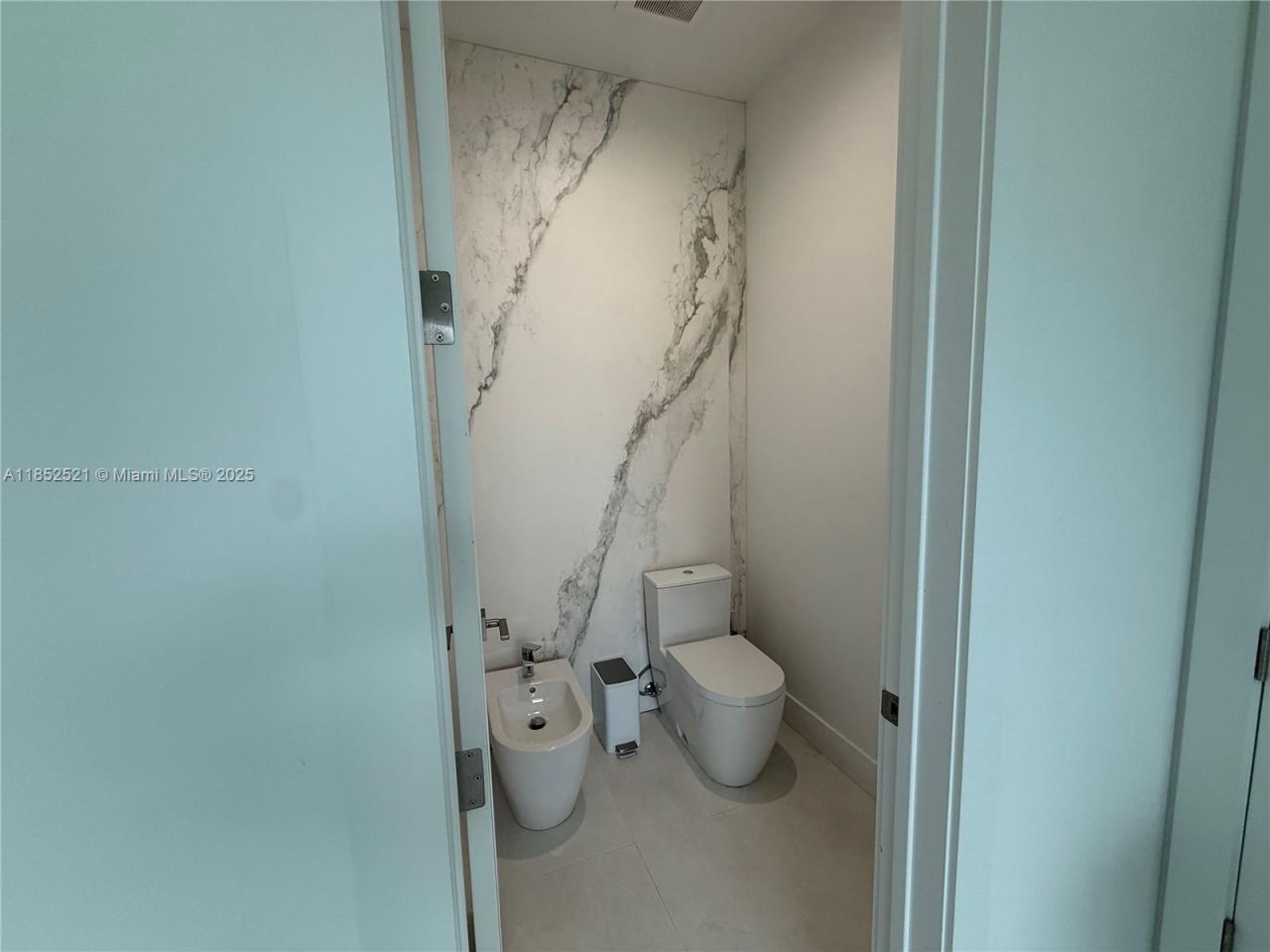 9600 SW 66th St, Miami, FL 33173 Photo