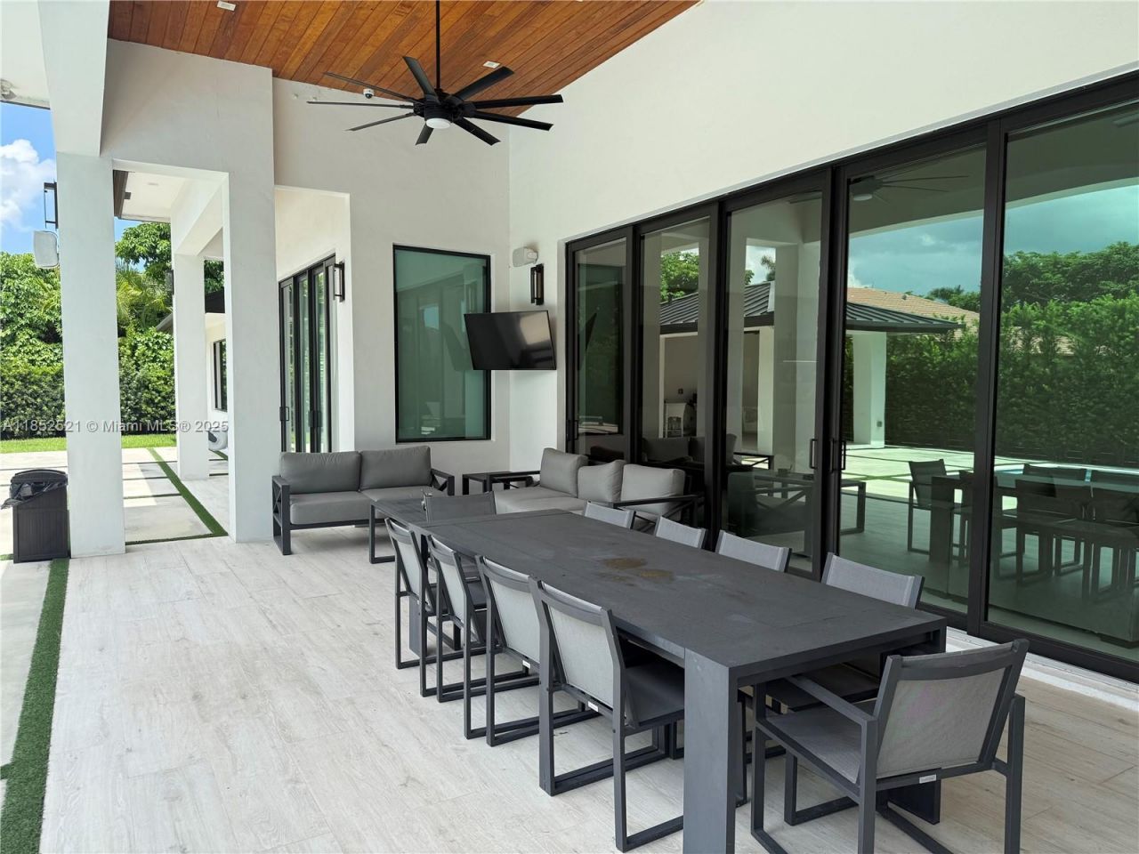 9600 SW 66th St, Miami, FL 33173 Photo