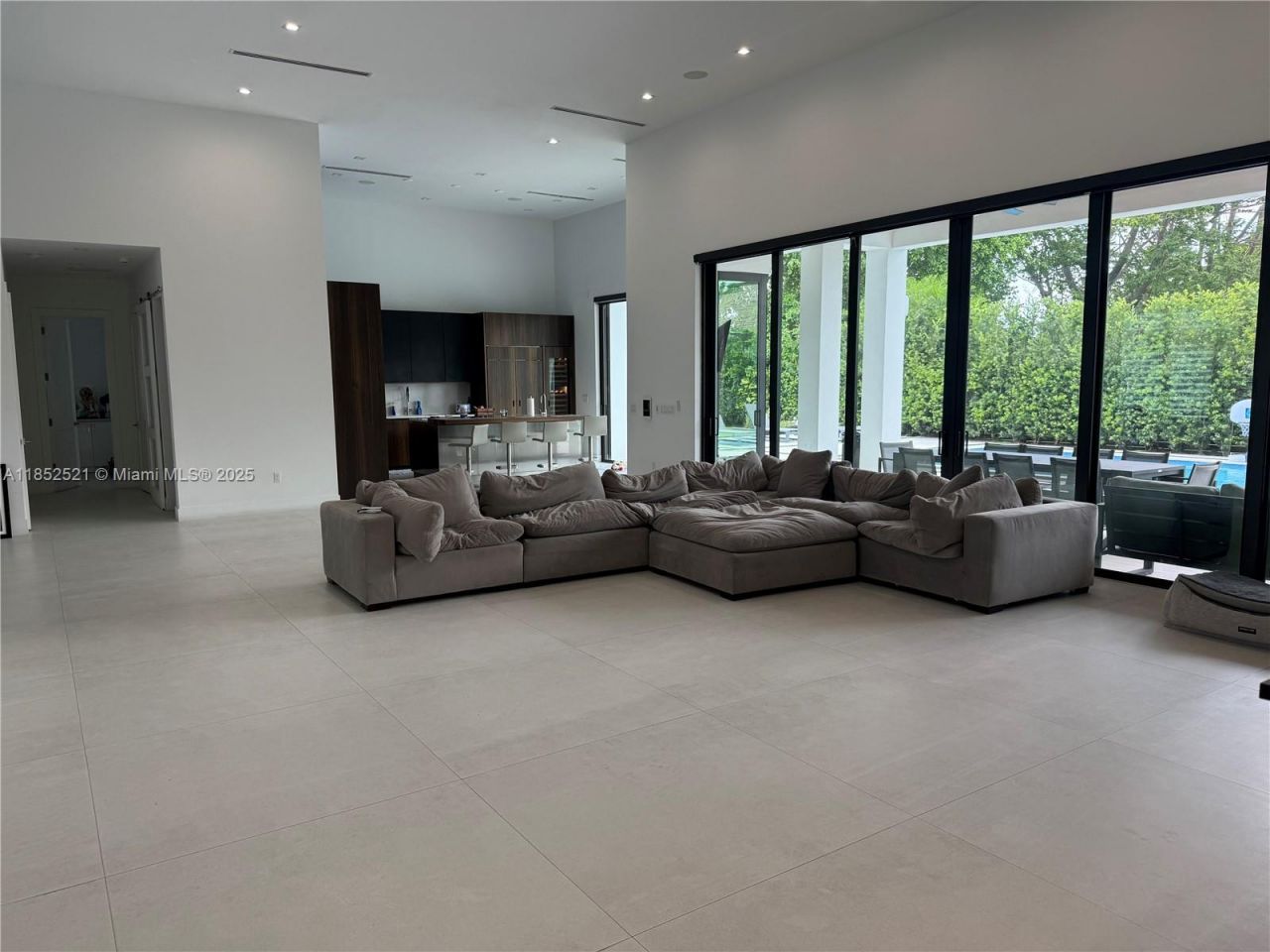 9600 SW 66th St, Miami, FL 33173 Photo