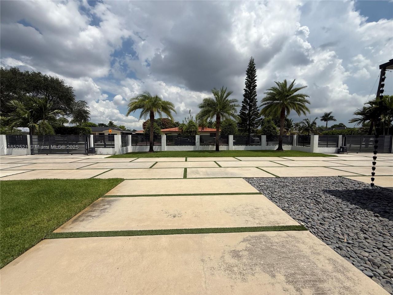 9600 SW 66th St, Miami, FL 33173 Photo