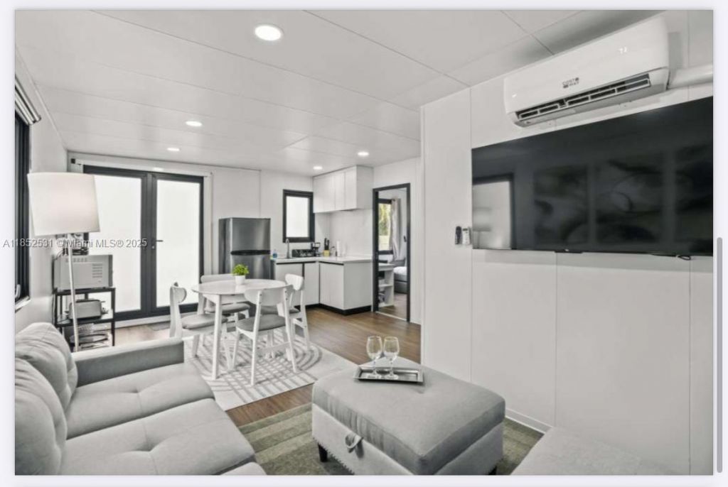 0 Golden Gate Estate Unit 46, Naples, FL 34120 Photo