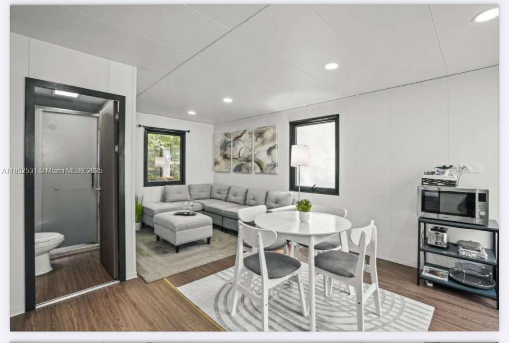 0 Golden Gate Estate Unit 46, Naples, FL 34120 Photo