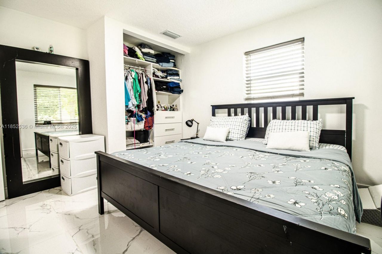 5601 SW 38th St, Davie, FL 33314 Photo